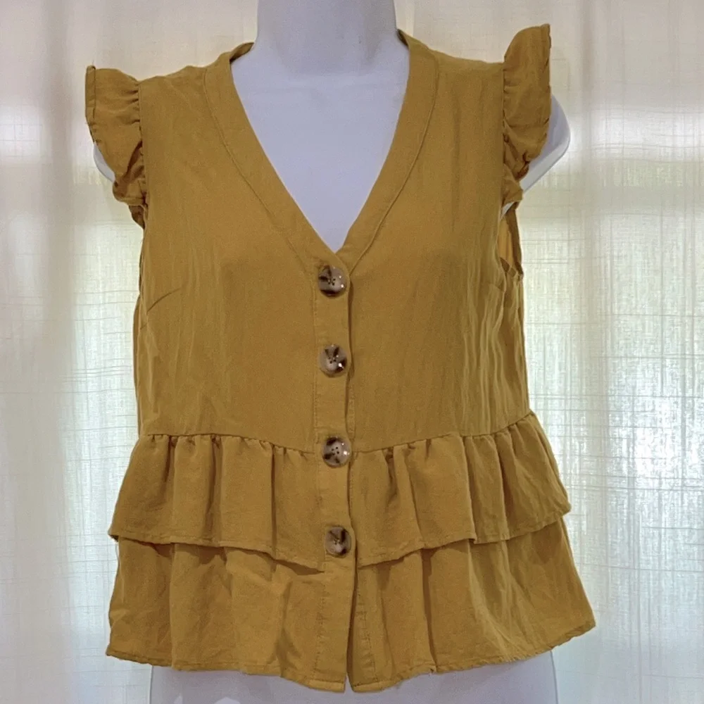 Hayden Los Angeles Womens Button-Down Tiered Ruffle Hem Top Peplum - Small - Picture 3 of 11